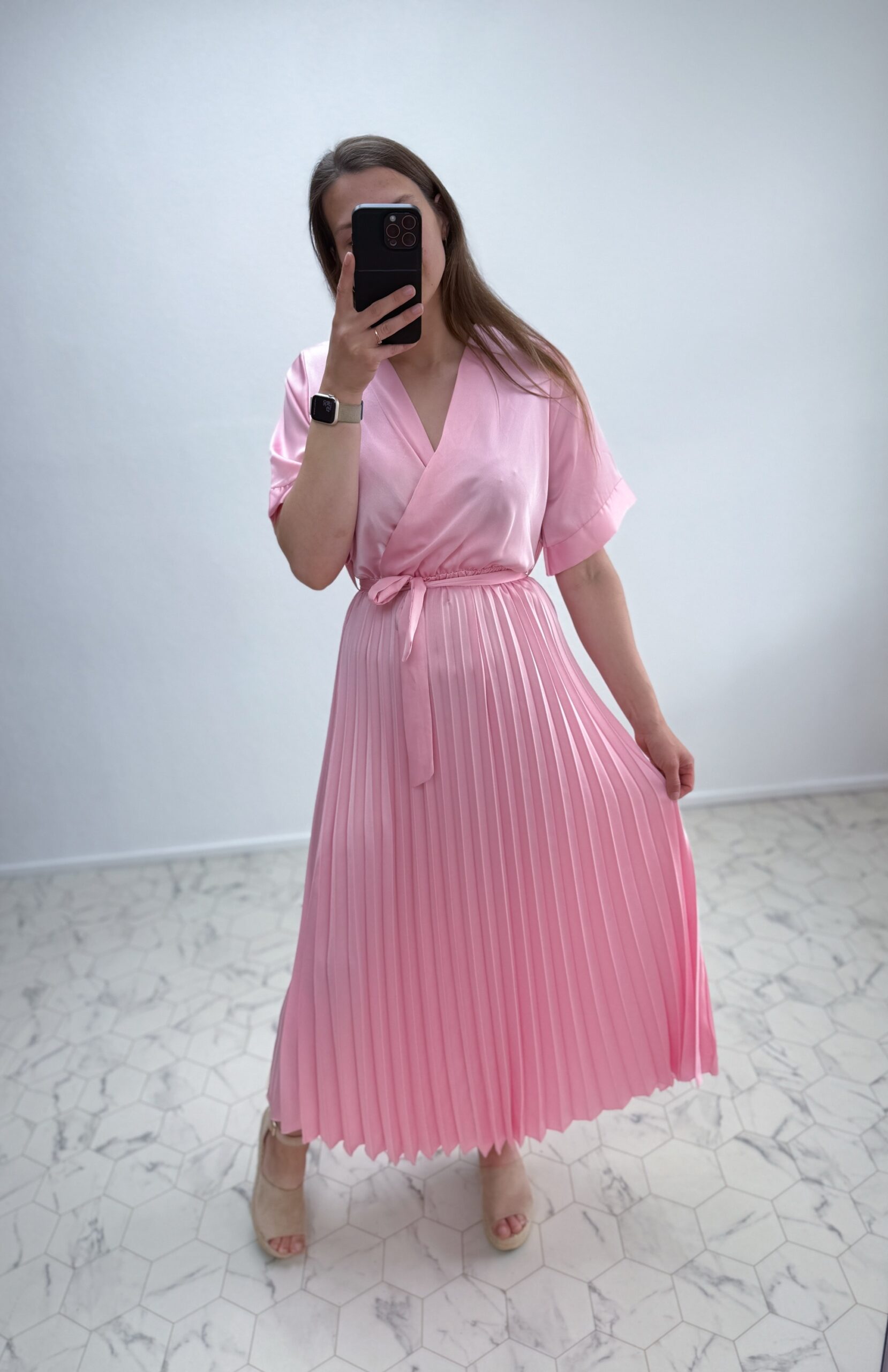 Roosa siidjas kleit - Image 4