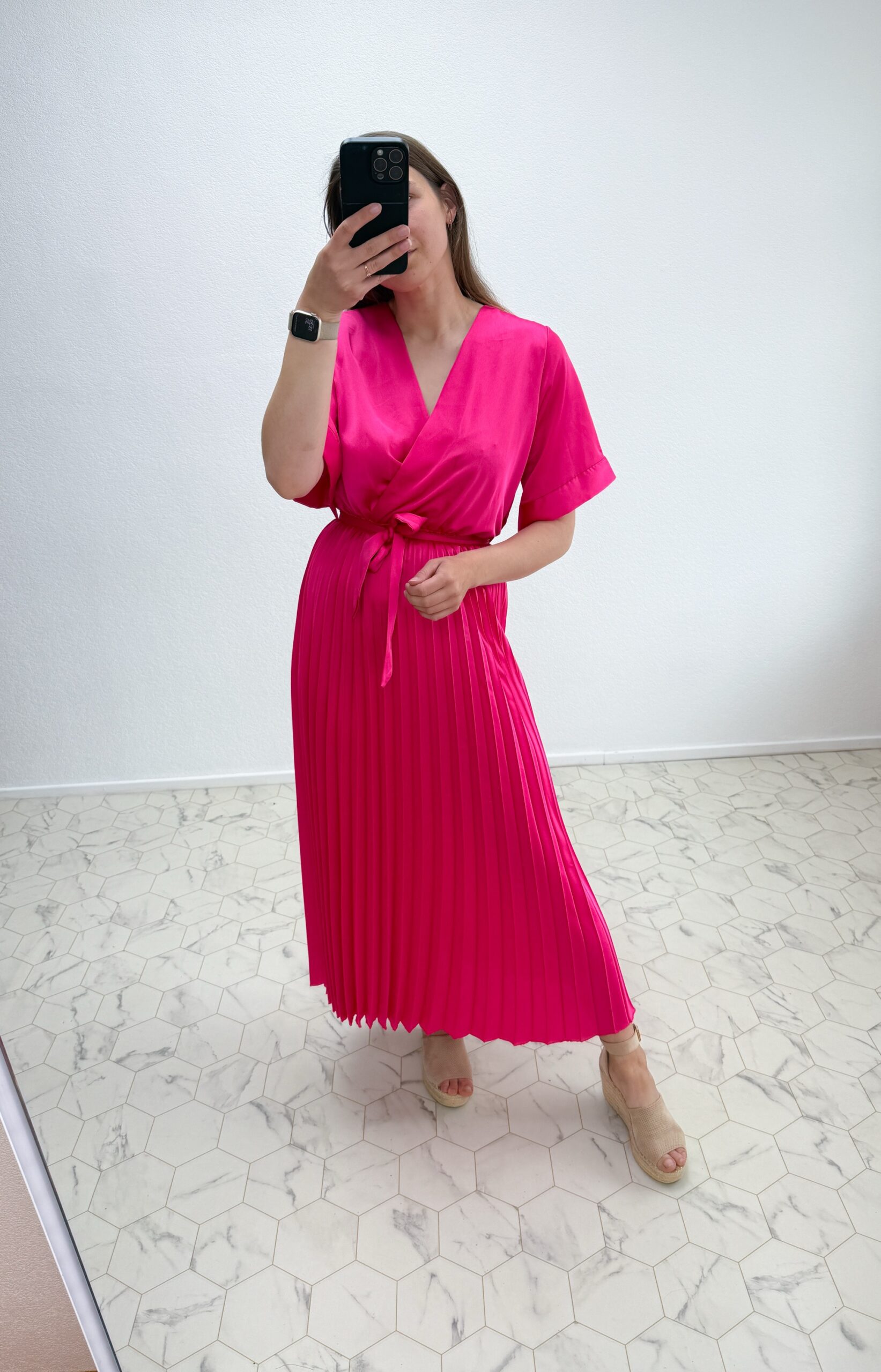 Fuksiaroosa siidjas kleit - Image 3