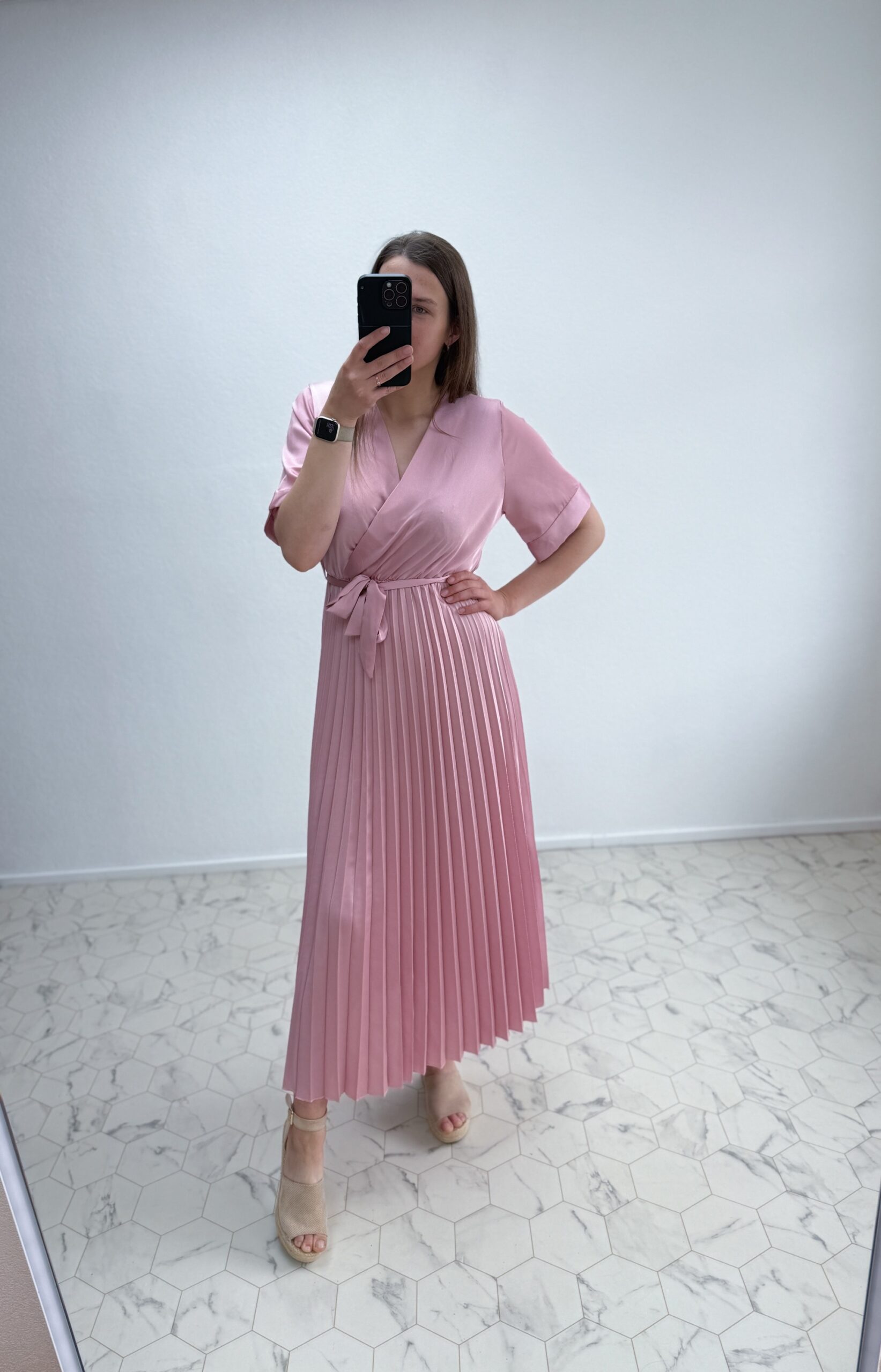 Tuhmroosa siidjas kleit - Image 3