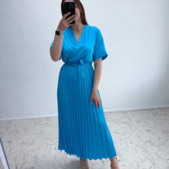 Sinine siidjas kleit