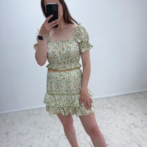 Seeliku ja pluusi komplekt