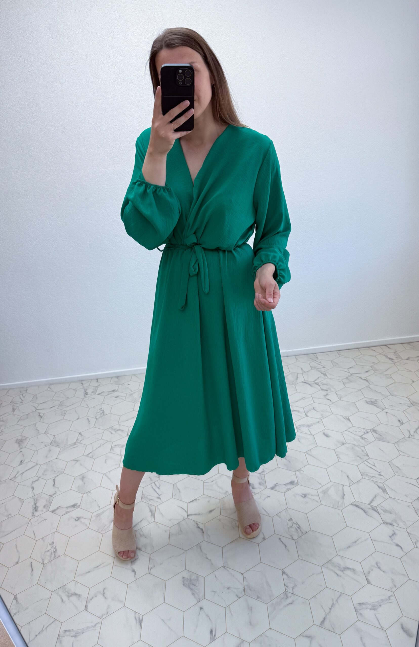 Roheline kleit - Image 2