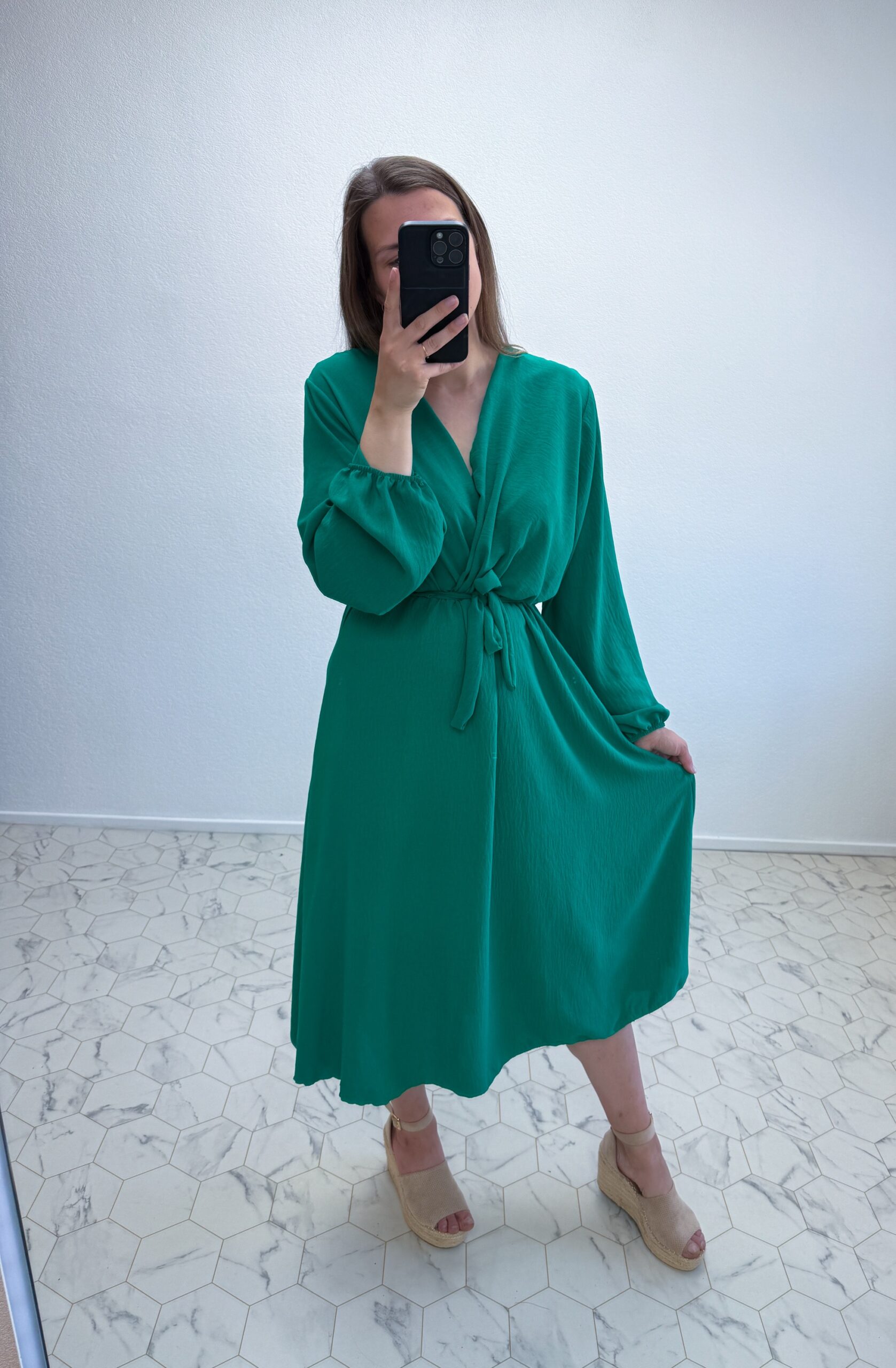 Roheline kleit - Image 3